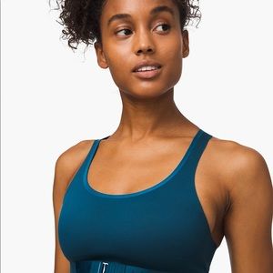Lululemon Adapt the Strap Bra Size 6